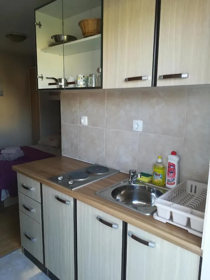 Apartments Vito نين 0*,