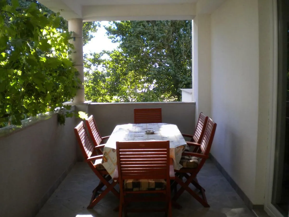 Apartments Vito نين